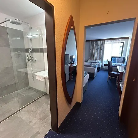 Regina 3* 圣奥古斯丁