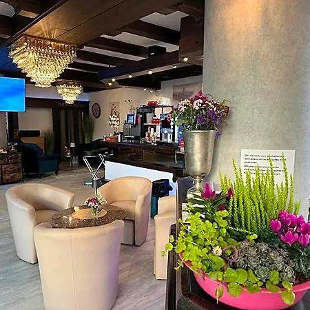 Regina Hotel